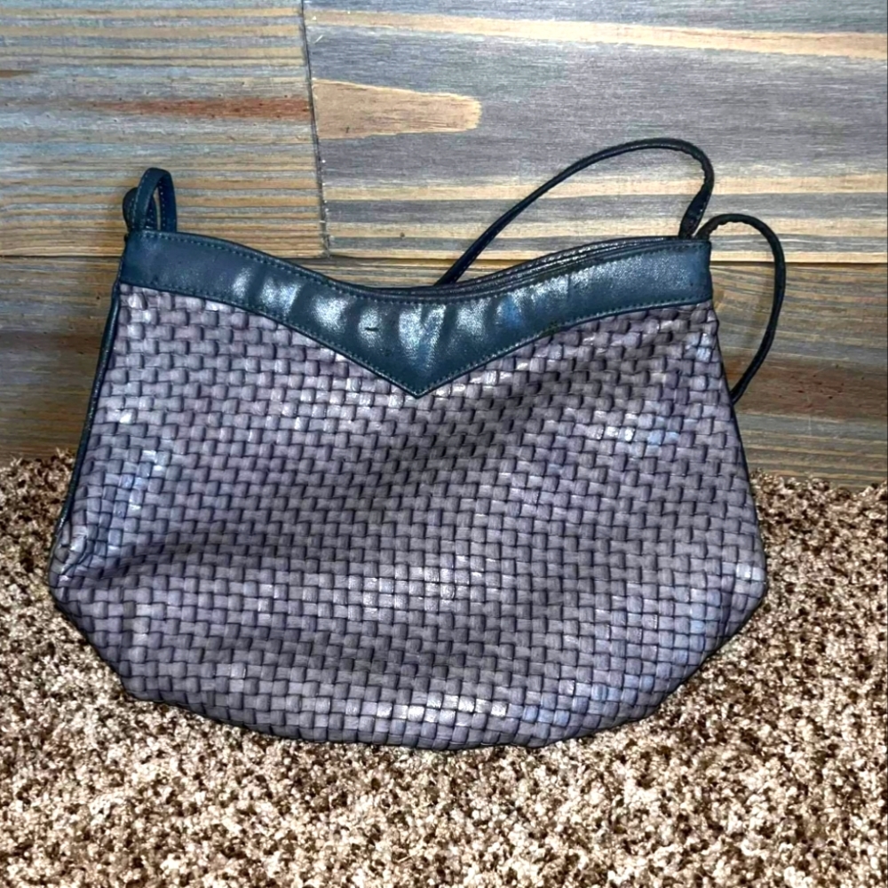Vintage Valerie barad woven appearance charcoal colored purse bag